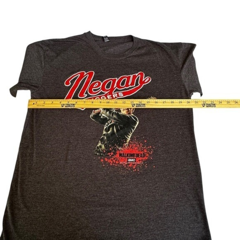 Walking‎ Dead Negan Sluggers Lucille Graphic T-Shirt Womens Medium AMC